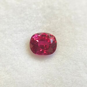 ルビー 0.556ct モザンビーク産 日独ソーティング付き 通常加熱