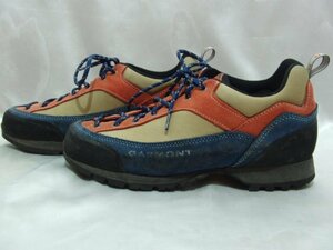 GARMONTgarumonto trekking shoes 182047 size USA9 27.5cm spare shoes cord attached 