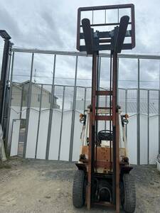 NISSAN Nissan forklift NF02ガソリン　　　　最大荷重2000最大揚高3000mm 