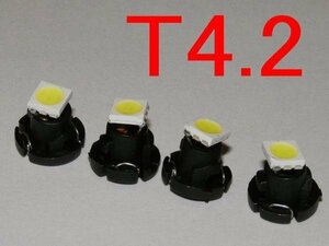 T4.2 ウエッジ３LED相当３チップ１連SMD LED/白/4個 [0-29]　