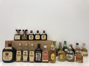 国産ウイスキー ミニボトル 21本セット ローヤル オールド ブラックニッカ G&G ELK レッド PureMalt SUNTORY NIKKA KIRIN Whisky 古酒