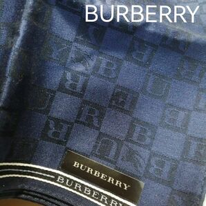 BURBERRY　 バーバリー　ロゴとホースマークの織り生地　ハンカチ　高級感　(新品シール付)