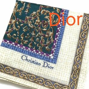 【新品未使用】Christian Dior クリスチャン・ディオール　ハンカチ　スカーフ　ロゴ刺繍　ブランドハンカチ