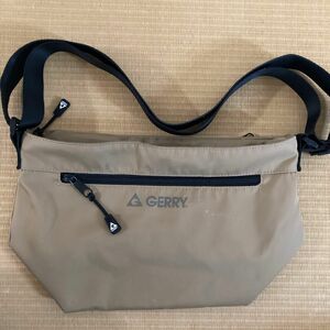 GERRY ショルダーバッグ