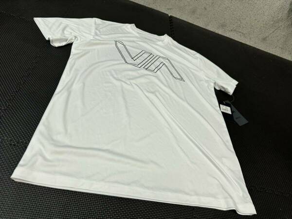 RVCA☆ルーカ☆S☆ラッシュガード☆新品未使用☆送料無料☆