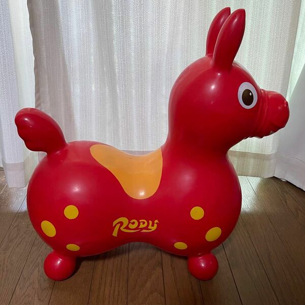 ロディ RODY おもちゃ 乗用玩具 レッド 赤 オレンジ　乗り物　こども　ベビー