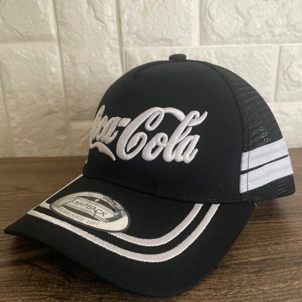 コカコーラ　キャップ　CAP　メッシュ 黒 ホワイト ライン Coke on　Enjoy　USA　送料無料