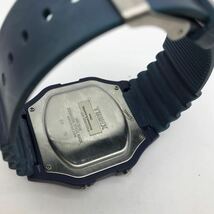 TIMEX タイメックス クォーツ腕時計 デジタル ラバー T2N076 ブルー系 動作品_画像5