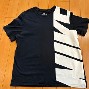 NIKE 半袖Tシャツ