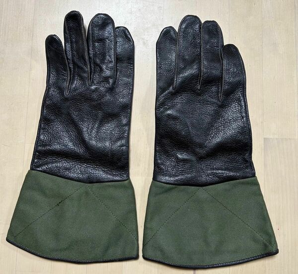 陸上自衛隊　戦闘手袋(装甲用) Lサイズ　 革手袋 レザーグローブ ミリタリー　ツーリング