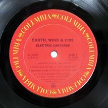 米 EARTH WIND & FIRE/ELECTRIC UNIVERSE/COLUMBIA QC38980 LP_画像2