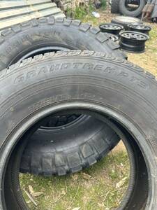 DUNLOP GRANDTREK PT3 265/70R16