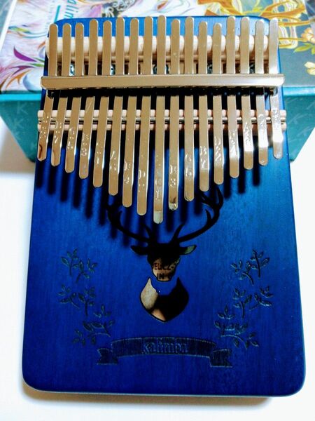 カリンバ　楽器　　17キー　親指ピアノ　鹿　木製 ブルー