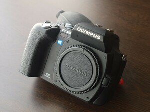 OLYMPUS E-500 14-45レンズキット （ブラック）