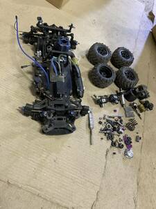 (M7)KYOSHO engine car carbon material parts aluminium chassis other parts various together present condition secondhand goods 