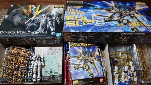 ガンダムプラモデル RGνガンダム MGストライクフリーダム フルバーストモード