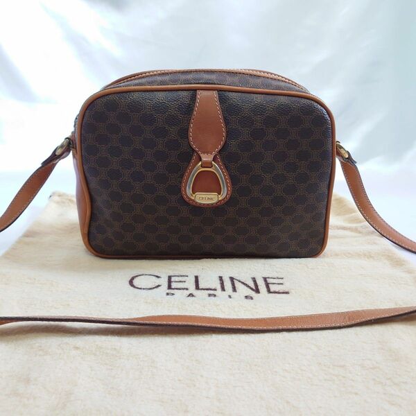 極美品 CELINE マカダム柄 ショルダーバッグ