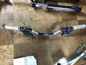 PRO TAPER　700ｍｍ　MTBハンドル スラムシフター付き　中古