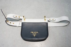 美品 正規 PRADA プラダ PIONNIERE SHOULDER BAG ピオニエール ショルダー バッグ 1BD039 2AIX F0967 黒白 本物516O▲