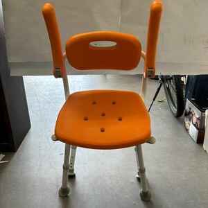 パナソニック panasonic シャワーチェア PN-L41221オレンジ 高さ調節機能付き 折り畳み式 お風呂椅子 バスチェア 介護椅子