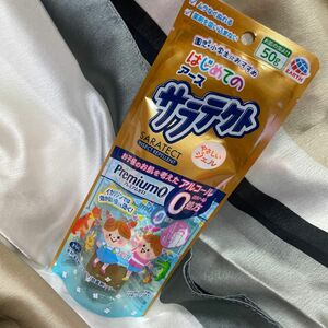 アース製薬　はじめてのサラテクト premium０　やさしいジェル　50g 子供向け虫よけジェル