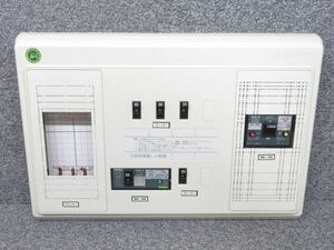 ‖中古品‖テンパール工業 分電盤 単3 100V 30A【タテ30cm×ヨコ43cm×フカサ7cm】1個 中古品 分電盤 配電盤 電設資材 プレハブ 漏電遮断器