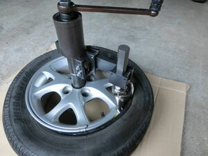 ( delivery date attention ) easily manually operated tire changer 