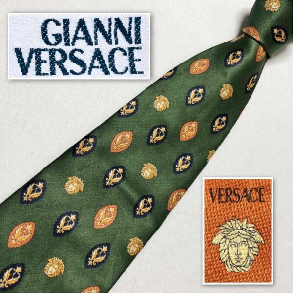 GIANNI VERSACE ジャンニヴェルサーチ　ネクタイ　紋章　エンブレム　メデューサ　総柄　シルク100% イタリア製　グリーン　ビジネス