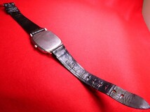 ■♪価格高騰! 資産価値！ 稼働 電池新品 メンズ ビンテージ 高級超レア！ OMEGA オメガ Deville デビル デートクオーツ フルオリジナル_画像7