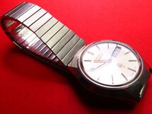 ■♪価格高騰! 資産価値！ 稼働 電池新品 メンズ ビンテージ 高級超レア！ SEIKO セイコー ３８クオーツ デイデート 3803-7010 難有_画像7