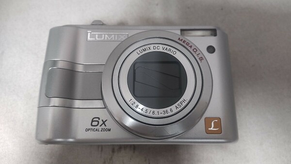 H2012 Pansonic LUMIX DMC-LZ3 コンパクトデジタルカメラ 小型デジカメ/パナソニック/ルミックス 簡易動作確認OK 動作品 現状品 送料無料