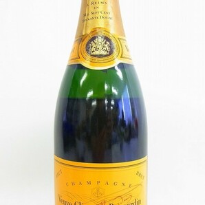 J008-Y2-6668 VEUVE CLICQUOT BRUT シャンパン 750ml 14% 未開栓 現状品③の画像2