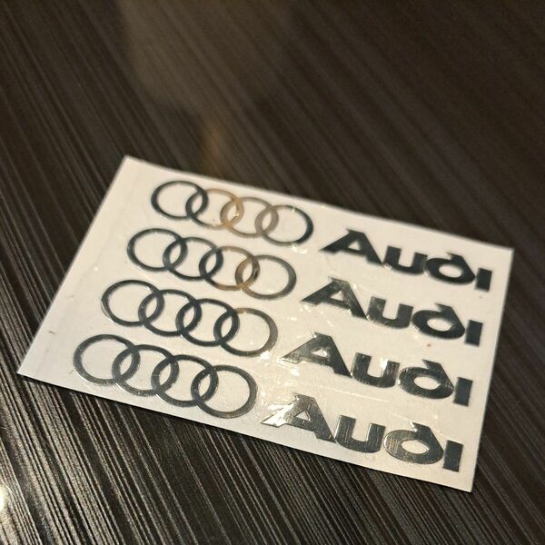 Audi　アウディ　金属製ステッカー　シルバー　銀色　4枚セット　車内、ドアノブ、ワイパーブレード等に　A1 A3 A4 A5 