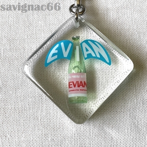 60年代 フレンチキーホルダー ブルボン EVIAN ボトル エビアン 青★ フランス アンティーク vintage 昭和レトロ 企業物 ミネラルウォーター