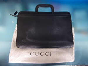 GUCCI Gucci чёрная кожа портфель 