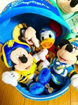 ディズニー　Disney SEA 地球儀　ぬいぐるみ　4体付き　ミッキーマウス、ミニーマウス、ドナルド、グーフィー_画像1
