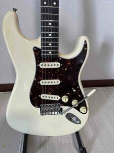 Fender Japan フェンダージャパン エレキギター ST62 BLK