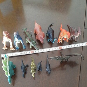 コレクション 恐竜おもちゃ フィギア ミニフィギュア ミニチュア フィギュアまとめ売りセット　13体　プテラノドン　キッズ玩具