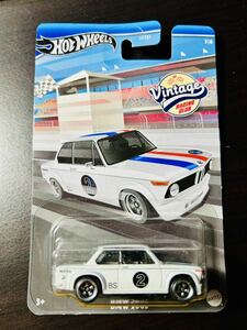 ホットウィール BMW 2002 ビンテージ レーシングクラブ HotWheels