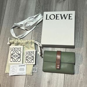 ロエベ LOEWE 三つ折り財布 ウォレット バーティカルウォレット 財布