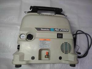 【Used item】 電動Tools マキタ makita Air conditionerプレッサ 一般圧 5L AC700 常圧 エアツール エアTools 釘打