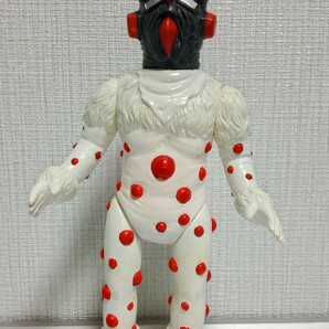 ナックル星人 スタンダードサイズソフビ ブルマァクの怪獣シリーズ 帰ってきたウルトラマン 円谷プロ 美品ですの画像1