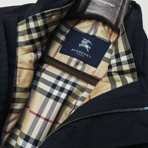 N34【2コーデを楽しむ】定価16万●BURBERRY LONDON●モテる男性のコーデ●高級ステンカラーコート バーバリーコート メンズ LL/XLの画像6