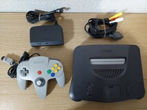 任天堂　NINTENDO64 ニンテンドー64本体　_画像2