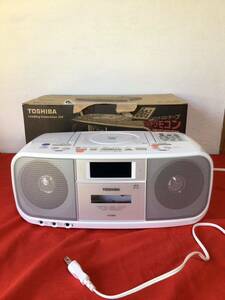 TOSHIBA 東芝 CDラジオカセットレコーダー CDラジカセ ラジカセ TY-CDK5 ホワイト　白　元箱　CD ラジオ ジャンク品