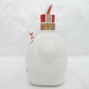 【未開栓】SUNTORY サントリー ROYAL ローヤル 12年 干支ボトル 卯歳 陶器 ウイスキー 600ml 43% 1241g 箱付 812127635 0512の画像6