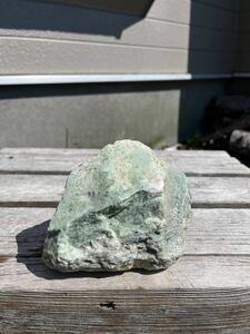  ultra rare Hokkaido day height .. Chrome . shining stone super rare domestic production mineral 1788g.. green . Chrome spinel ...., day height jade appear excellent article!