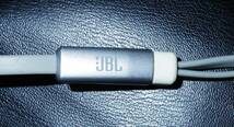 JBL J33i wht 白 iPhone用 3ボタン リモコン カナル型 イヤフォン 数年前に7500円前後で購入 動作異常なし 定形外送料無料_画像6