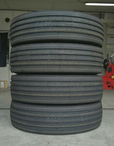 295/80R22.5 153/150J Toyo M102 新品同様 サマータイヤ 4本セット 2024年製 295/80/22.5 トーヨー N3612.