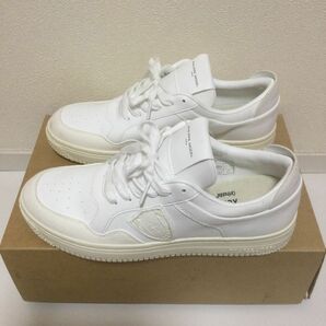 【新品】PHILIPPE MODEL/フィリップモデル　LYON LOW MAN